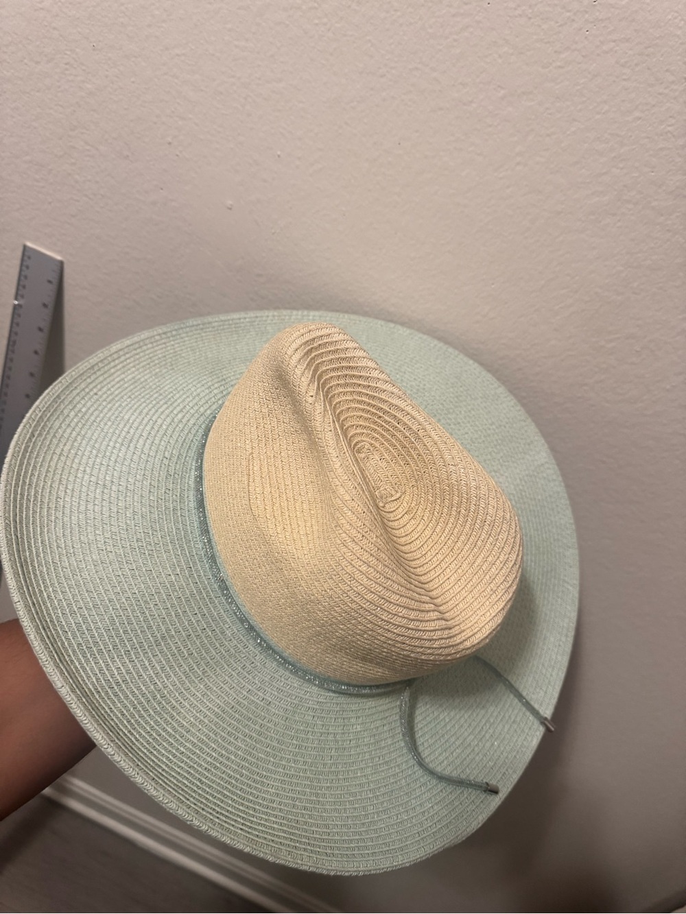 Two-Tone Straw Sun Hat in Mint and Natural